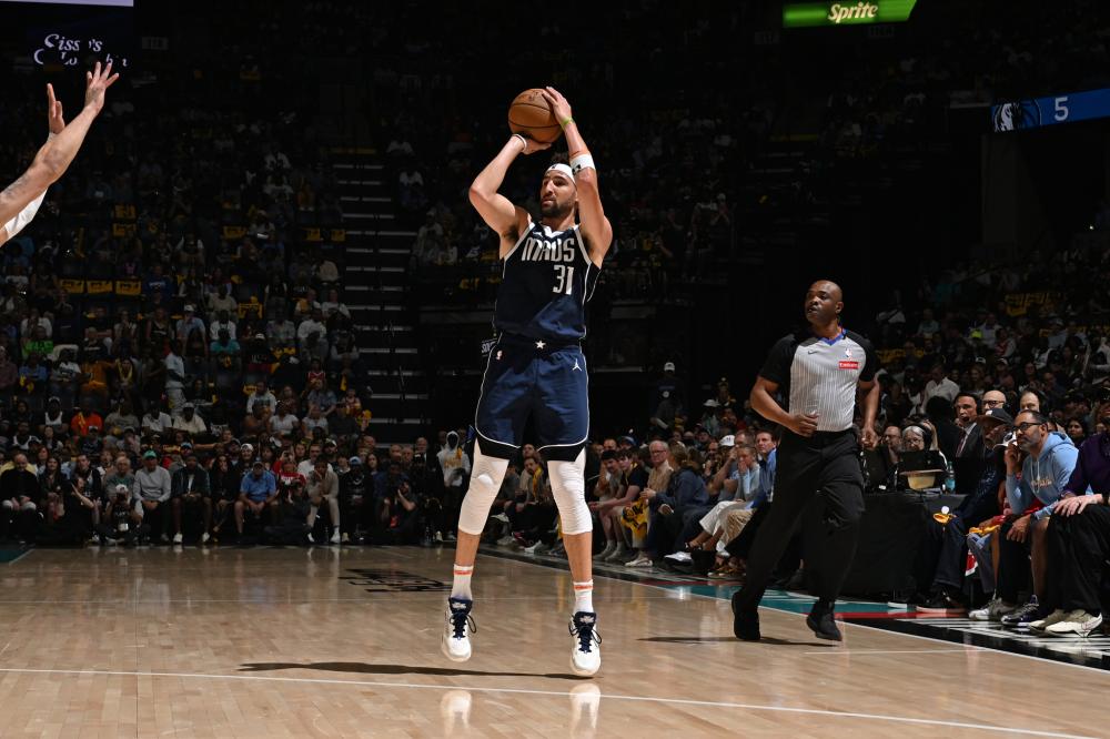 近三分线以 近三分线以